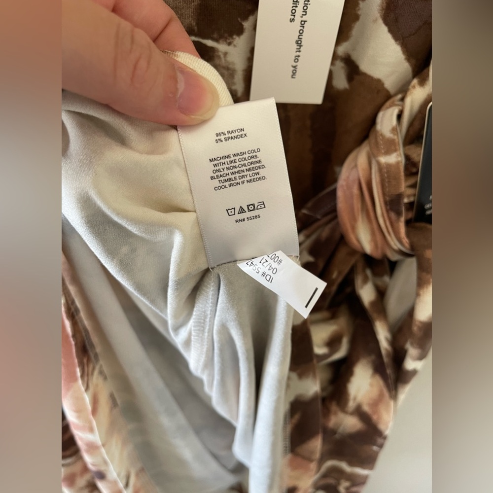 Express tie dye soft wrap dress - Picture 5 of 8
